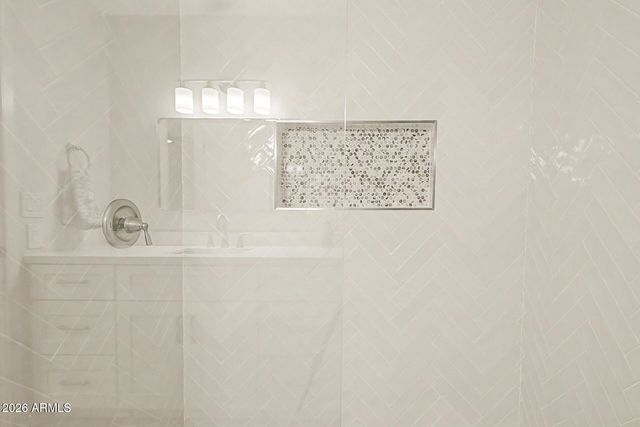 6951 W KIMBERLY Way, Glendale, AZ 85308