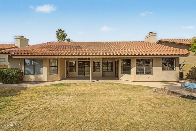 6951 W KIMBERLY Way, Glendale, AZ 85308