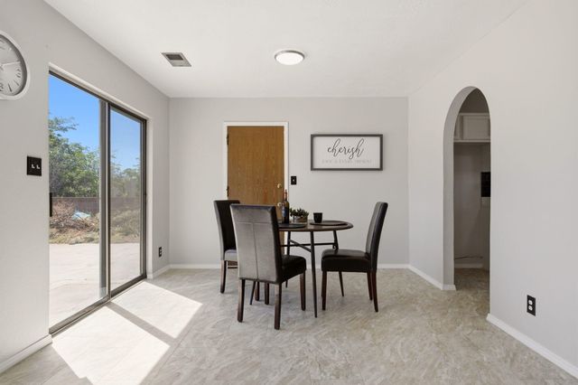 4735 Gypsum Drive NE, Rio Rancho, NM 87124