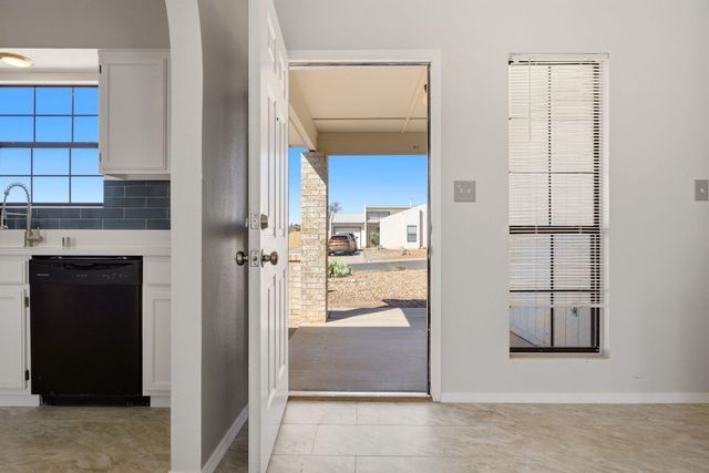 4735 Gypsum Drive NE, Rio Rancho, NM 87124