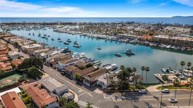 205 Via Lido Soud, Newport Beach, CA 92663