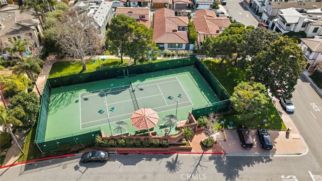205 Via Lido Soud, Newport Beach, CA 92663