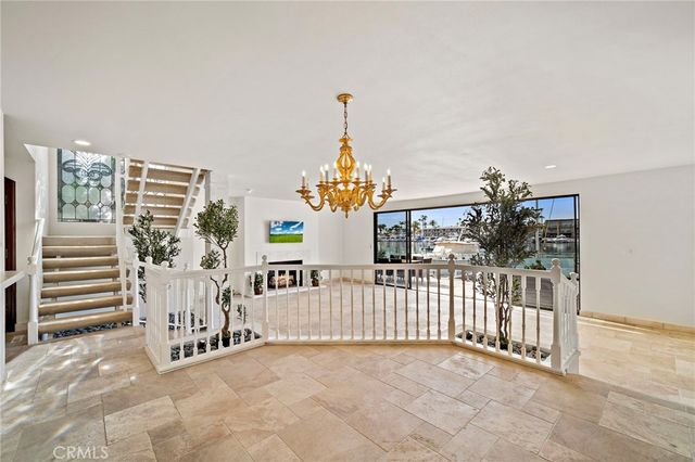205 Via Lido Soud, Newport Beach, CA 92663