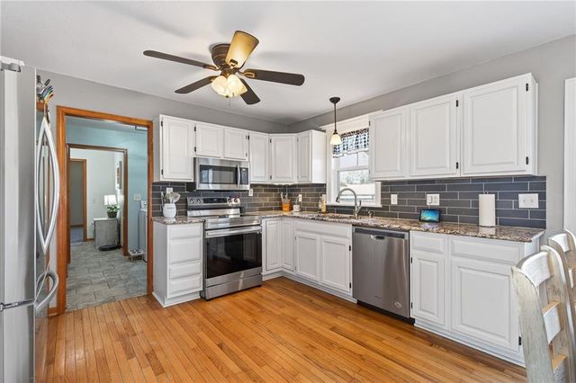 5302 State Route 18 Highway, Adrian, MO 64720