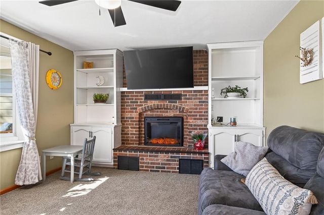 5302 State Route 18 Highway, Adrian, MO 64720