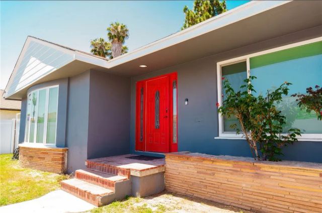12329 Oxford, Hawthorne, CA 90250