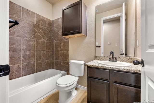 264 Rosalie, New Braunfels, TX 78130