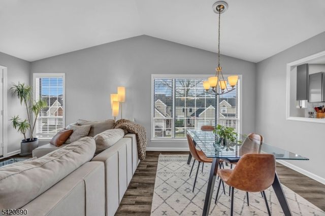 166 Aster Ct, Readington Twp., NJ 08889