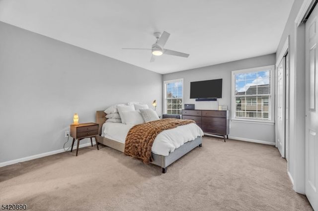 166 Aster Ct, Readington Twp., NJ 08889