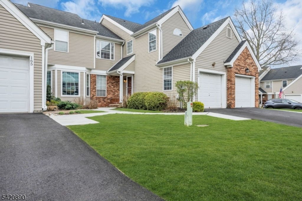 166 Aster Ct, Readington Twp., NJ 08889