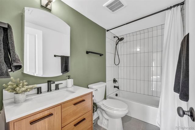 1442 Stuart Street, Denver, CO 80204