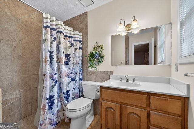 64 Roseberry Drive, Stockbridge, GA 30281