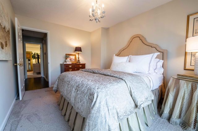 8027 FARMINGDALE RD, Germantown, TN 38138