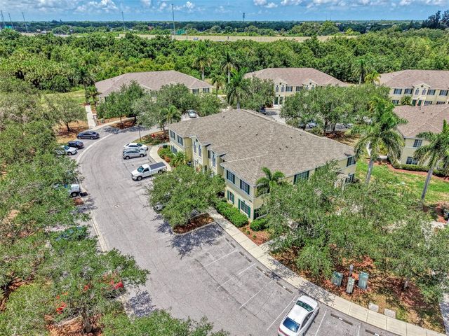 305 CAPE HARBOUR LOOP 104, Bradenton, FL 34212