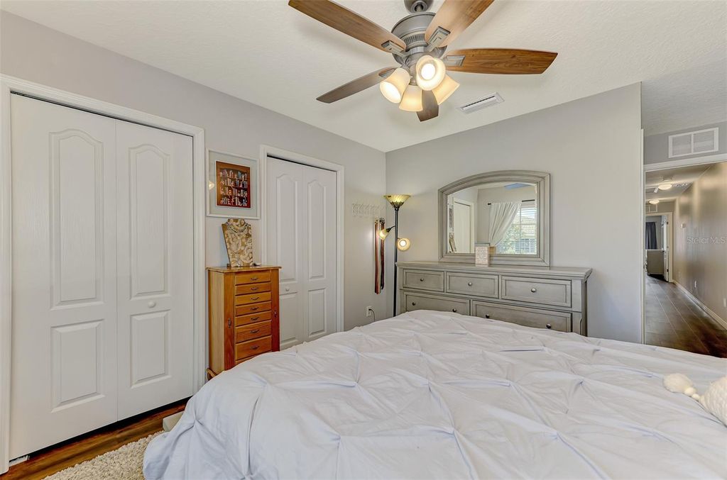 Image 31 of property listing at 305 CAPE HARBOUR LOOP 104, Bradenton, FL 34212