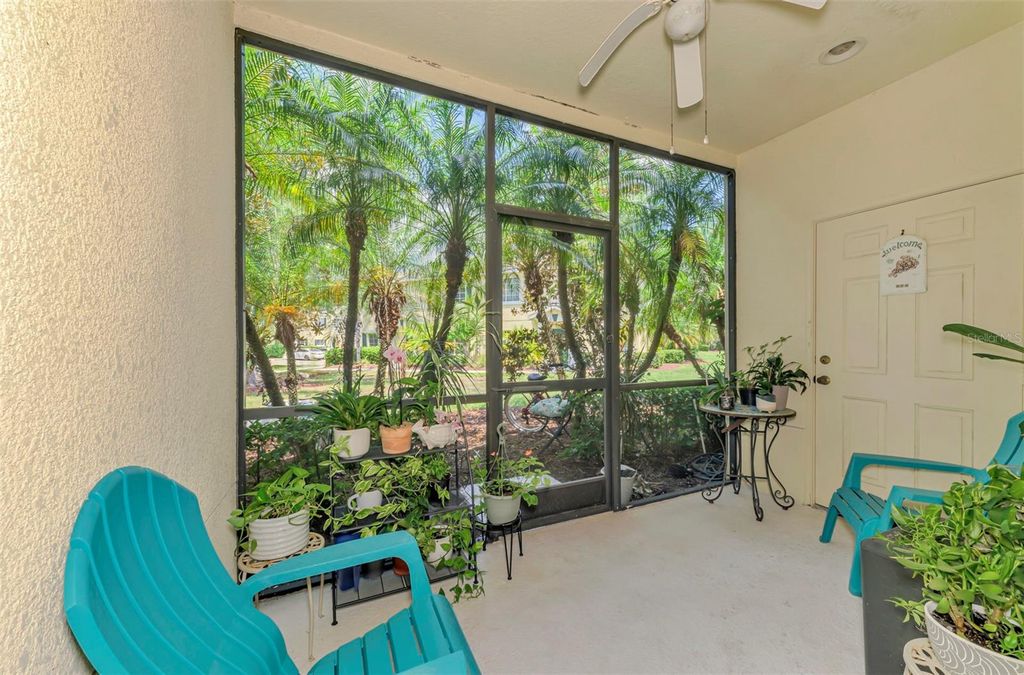 Image 39 of property listing at 305 CAPE HARBOUR LOOP 104, Bradenton, FL 34212