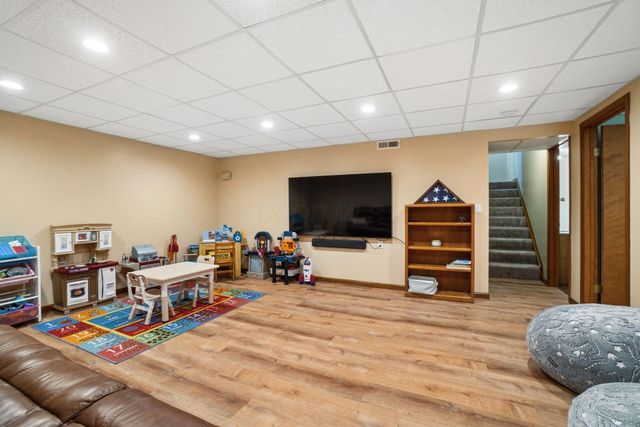 1402 Pegwood Drive, Columbus, OH 43229