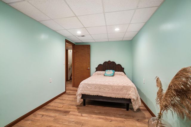 1402 Pegwood Drive, Columbus, OH 43229