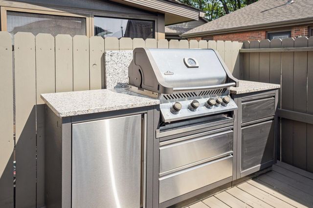 1402 Pegwood Drive, Columbus, OH 43229