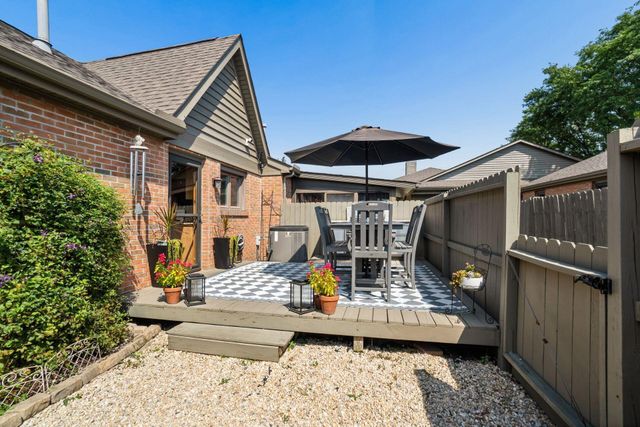 1402 Pegwood Drive, Columbus, OH 43229