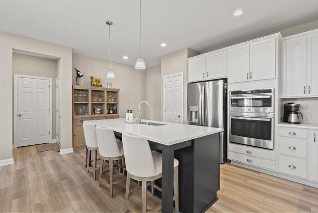 5728 Shadowfair Lane, Powell, OH 43065