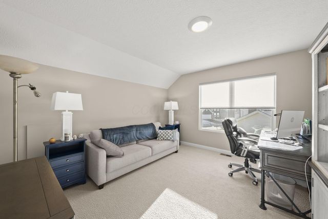 5728 Shadowfair Lane, Powell, OH 43065