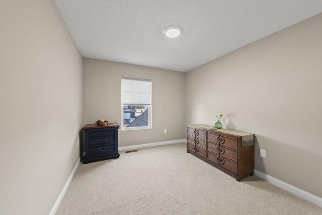 5728 Shadowfair Lane, Powell, OH 43065