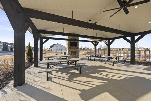 5728 Shadowfair Lane, Powell, OH 43065