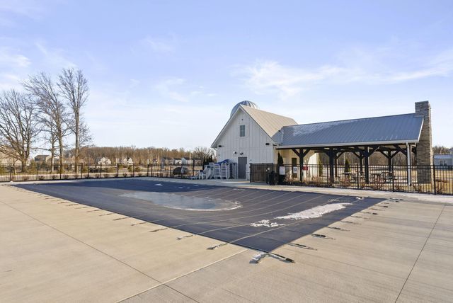 5728 Shadowfair Lane, Powell, OH 43065