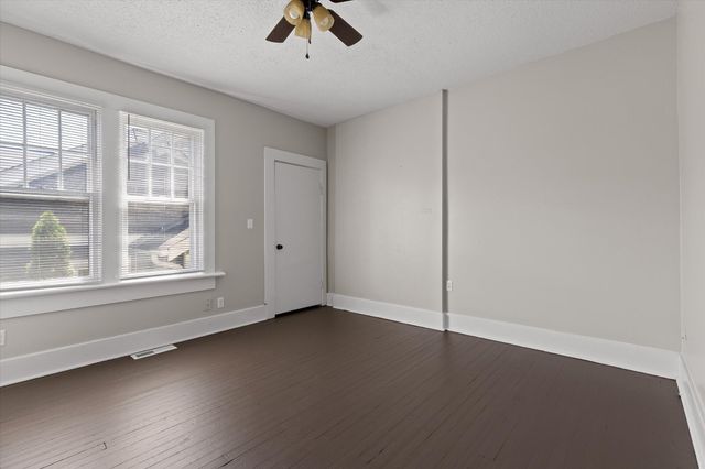 1033 E 05th Street, Chattanooga, TN 37403