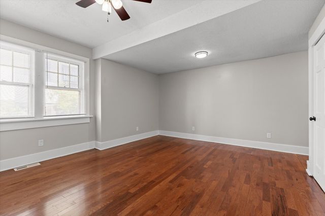 1033 E 05th Street, Chattanooga, TN 37403