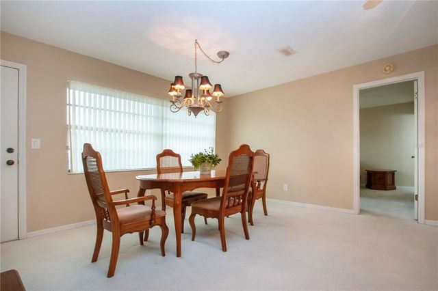 2204 HARTLEBURY WAY 460, Sun City Center, FL 33573