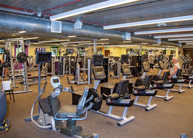 2204 HARTLEBURY WAY 460, Sun City Center, FL 33573