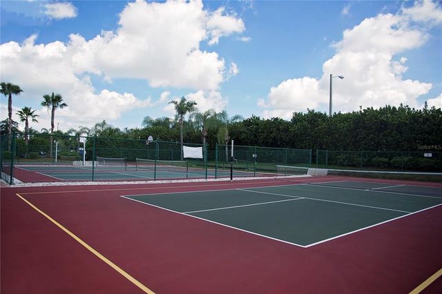 2204 HARTLEBURY WAY 460, Sun City Center, FL 33573