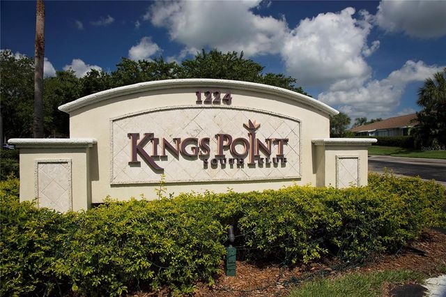 2204 HARTLEBURY WAY 460, Sun City Center, FL 33573