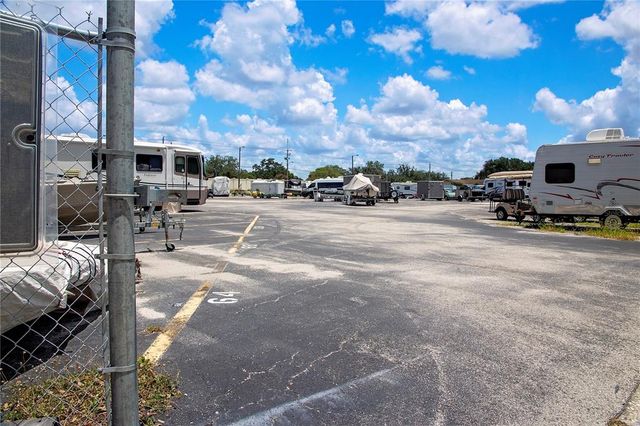 2204 HARTLEBURY WAY 460, Sun City Center, FL 33573