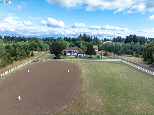 24420 Se HOFFMEISTER Rd, Damascus, OR 97089