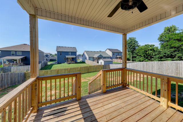 2038 Jackie Lorraine Dr, Clarksville, TN 37042