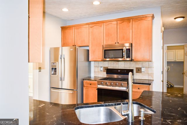 3040 Goldmist Drive, Buford, GA 30519