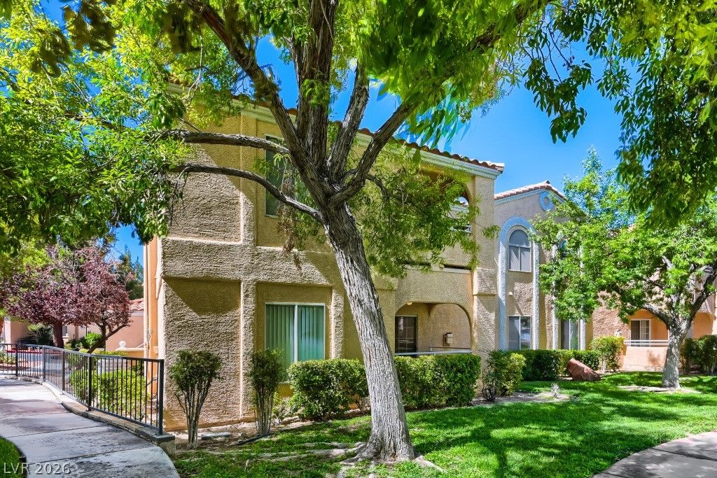 8452 Boseck Drive 146, Las Vegas, NV 89145