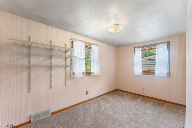 116 Woodland Drive, New Middletown, OH 44442