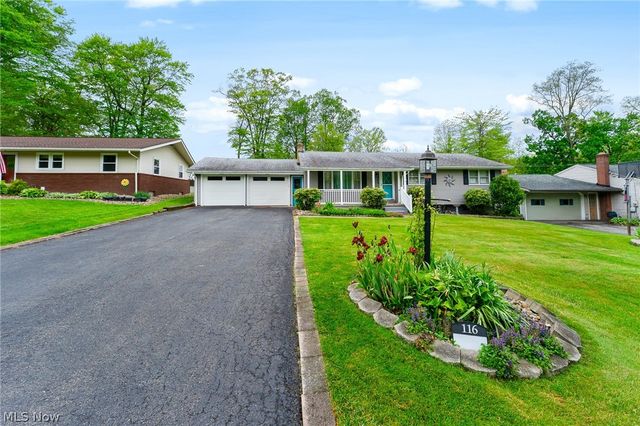 116 Woodland Drive, New Middletown, OH 44442