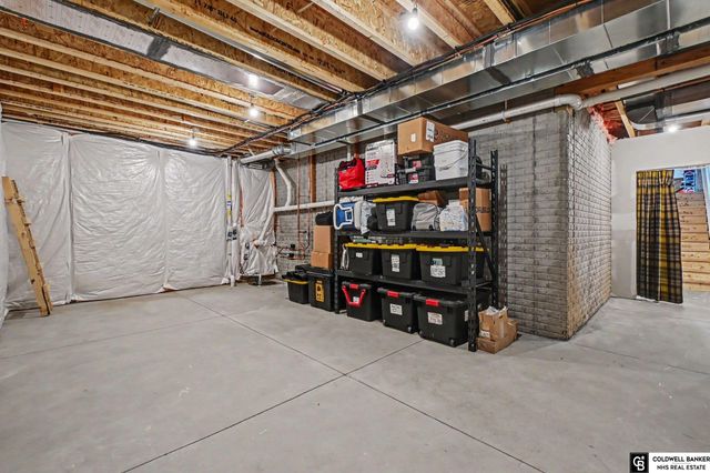 1929 Beaver Lake Boulevard, Plattsmouth, NE 68048