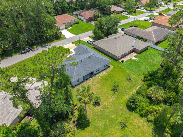 70 Parkway Dr, Palm Coast, FL 32164