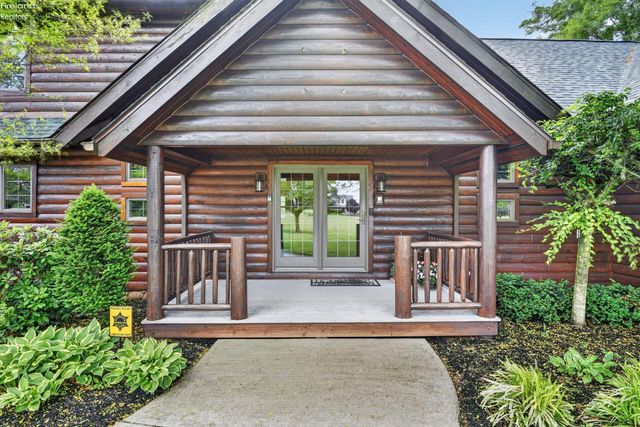 16727 Pitts Road, Wellington, OH 44090
