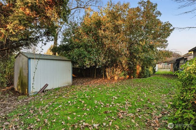 8434 34th Avenue S, Seattle, WA 98118