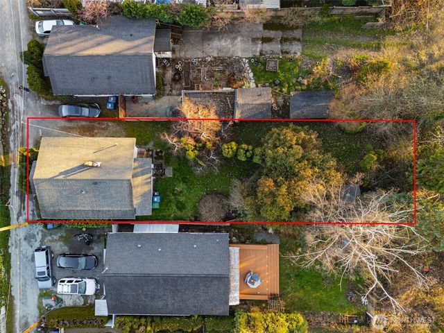 8434 34th Avenue S, Seattle, WA 98118