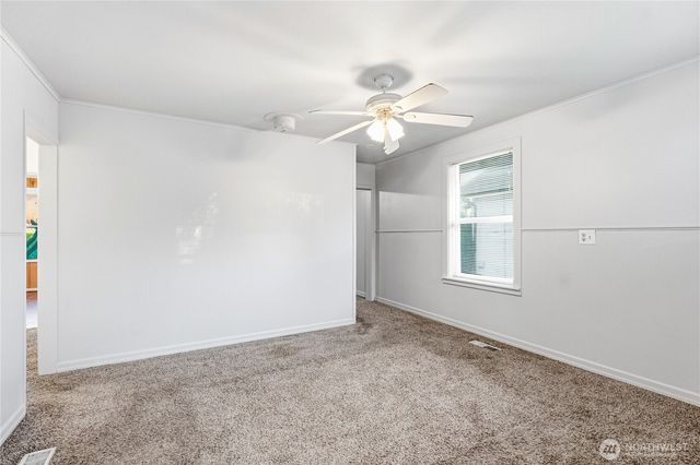 8434 34th Avenue S, Seattle, WA 98118