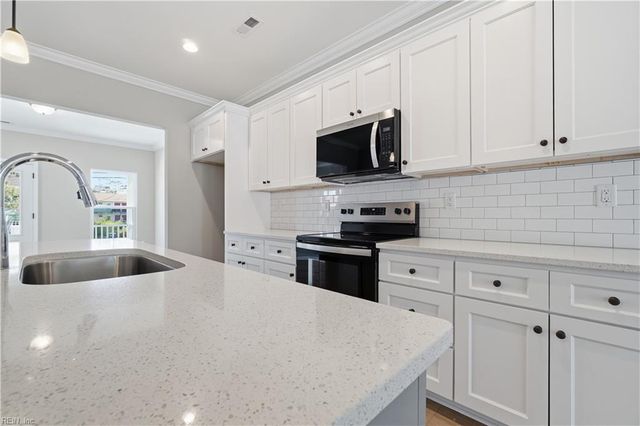 9609 9th Bay ST, Norfolk, VA 23518