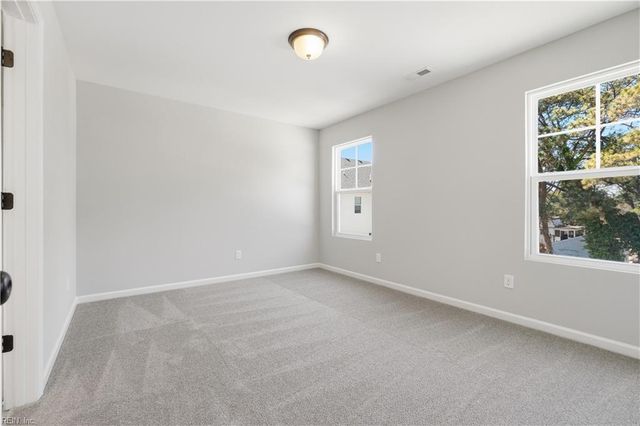 9609 9th Bay ST, Norfolk, VA 23518